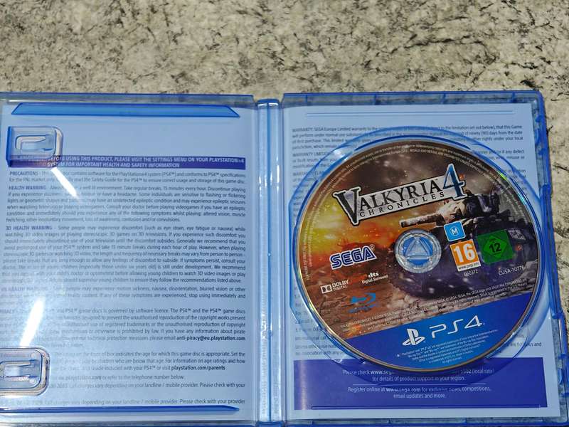 Valkyria Chronicles 4 PS4 Like New!