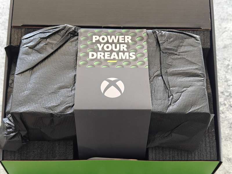 Xbox One X 1TB Console Boxed With 10 Months Warranty Remaining As New!