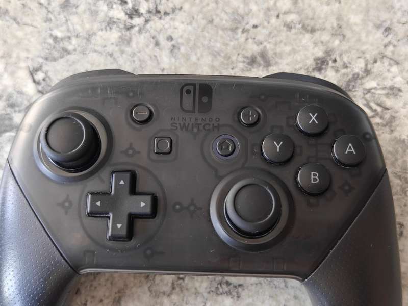 Nintendo Switch Pro Controller Great Condition! (Compatible With Switch 2)