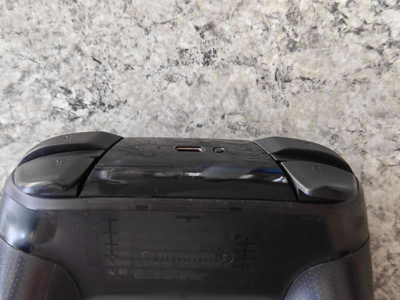 Nintendo Switch Pro Controller Great Condition! (Compatible With Switch 2)
