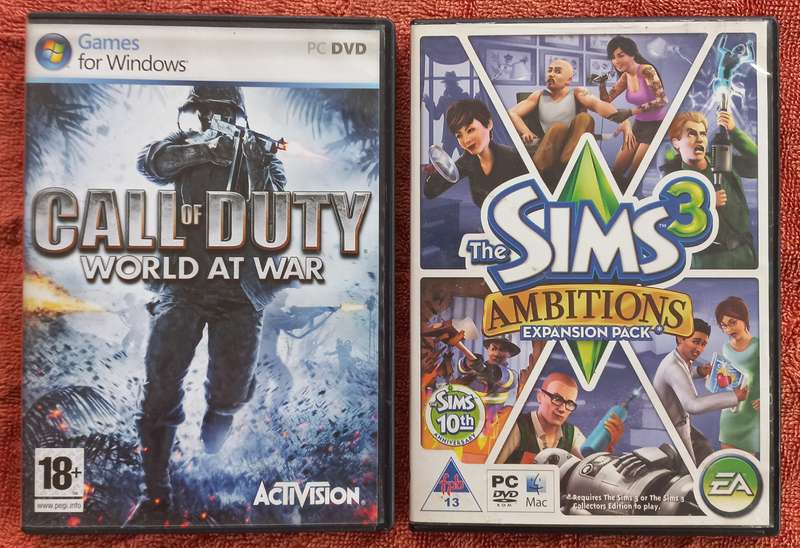 2x pc games lot - Call of Duty - World at War & The Sims 3 - Ambitions expansion pack