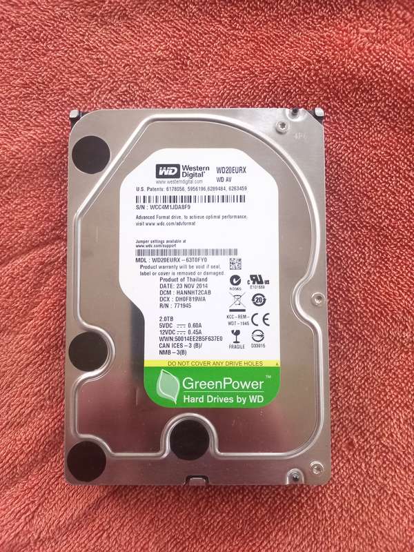 2tb (2000gig) 3.5" sata hard drive  Western Digital
