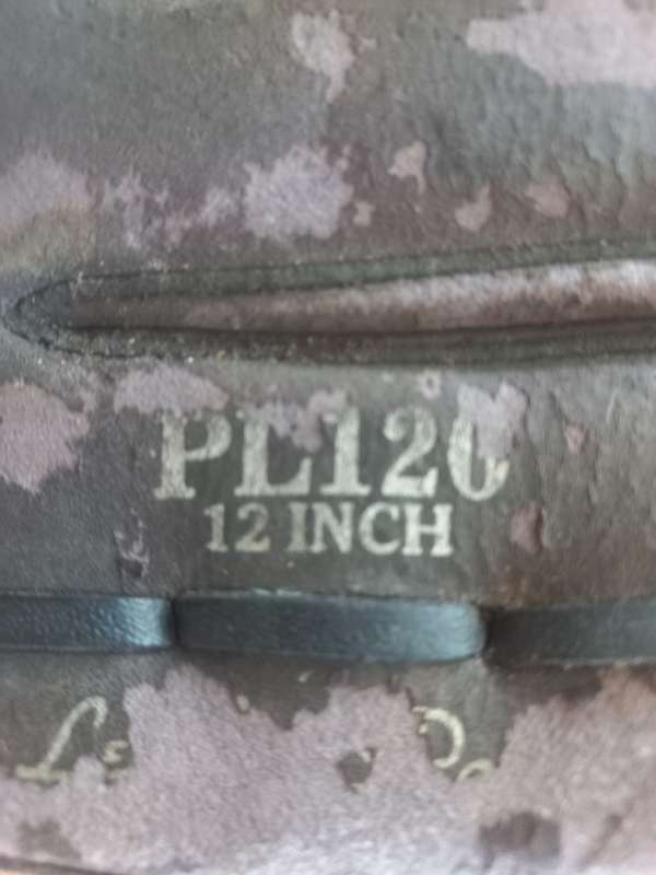 Old Softball/Baseball glove/mitt Rawlings PL120 12 inch