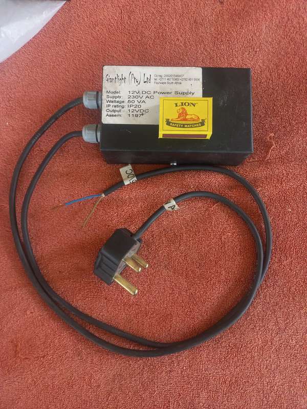 lot of 2x Transformers - 220vac to 12vdc - (11.5 volt) 4 amp output