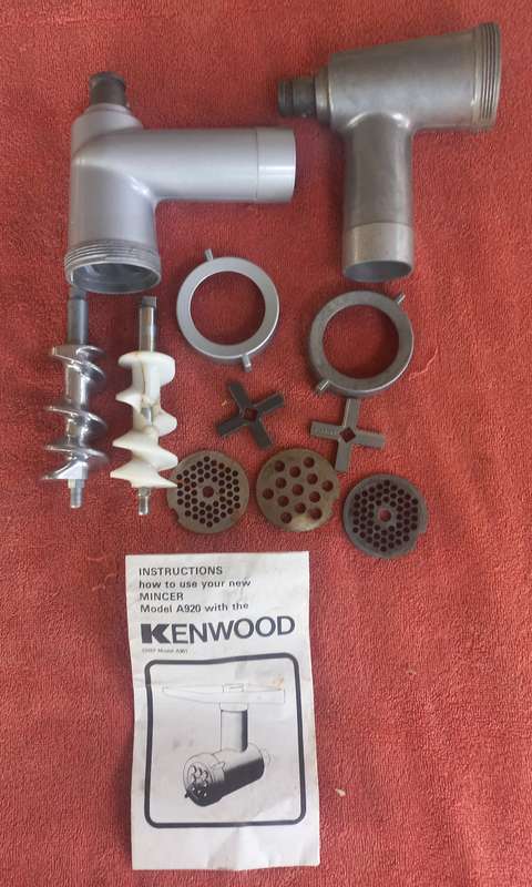 Kenwood Chef mixer mincer attachment - read description