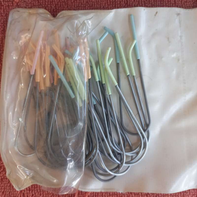 Lot of warm curlers (Carmen 22), hair dye, electric water bottle, heath balls, & jewelry box