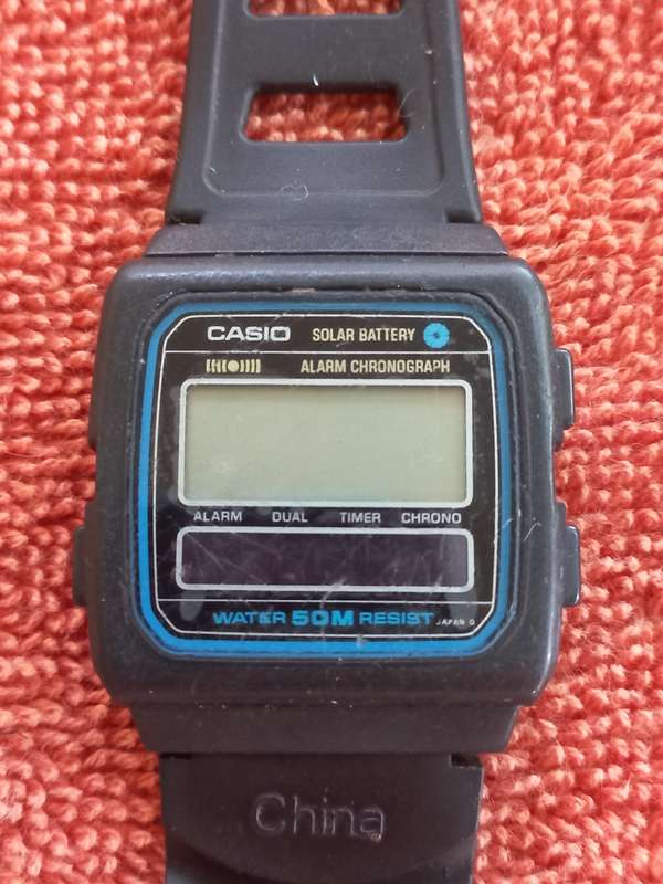 Parts, display or repair - Casio & Citizen watch lot (not working) - see photos & description