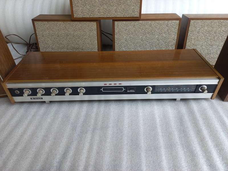 JVC Nivico STF-200FM - 8 Track player, AM/FM radio - READ DESCRIPTION
