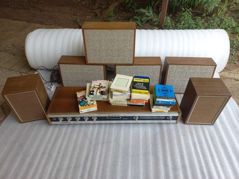 JVC Nivico STF-200FM - 8 Track player, AM/FM radio - READ DESCRIPTION