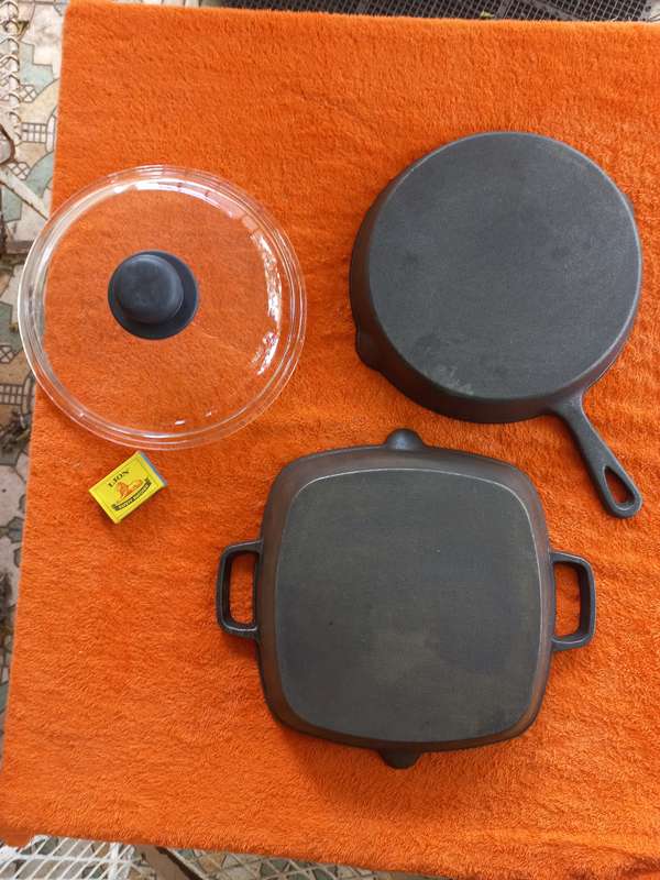 Cast iron pans