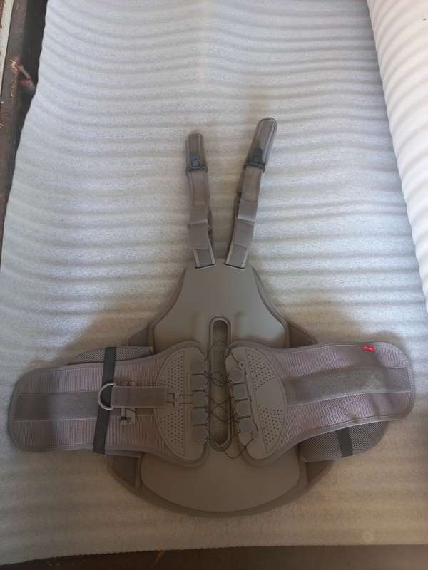 Back brace - Ottobock Smartspine TLSO (Thoracic-Lumbar-Sacral Orthosis), size Large, model 50R230L