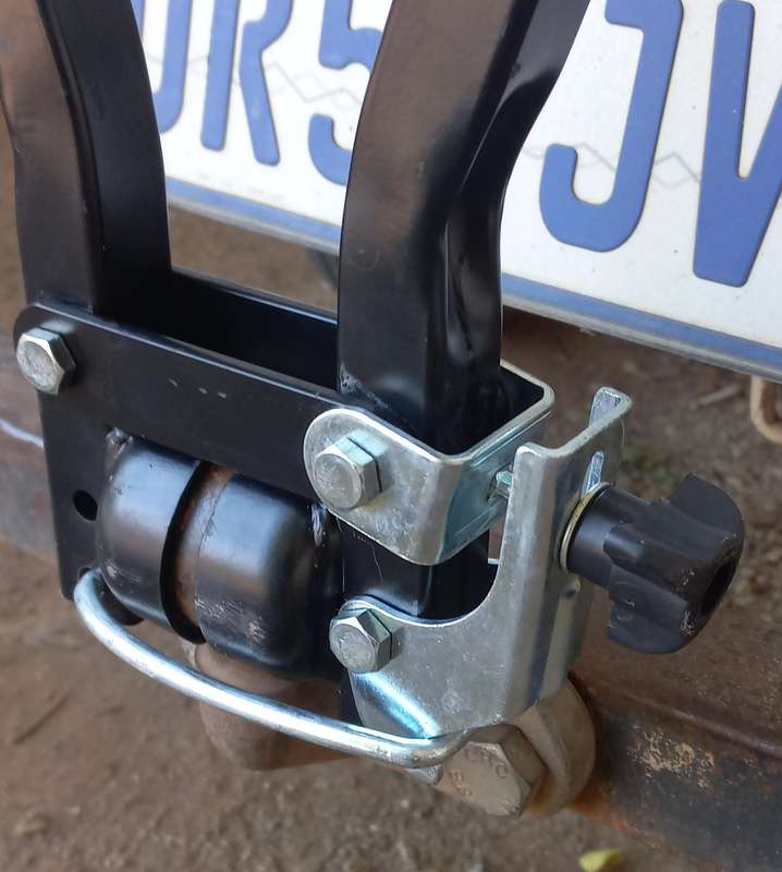 Bicycle carrier - towbar-ball mount 3x bikes - see description & photos