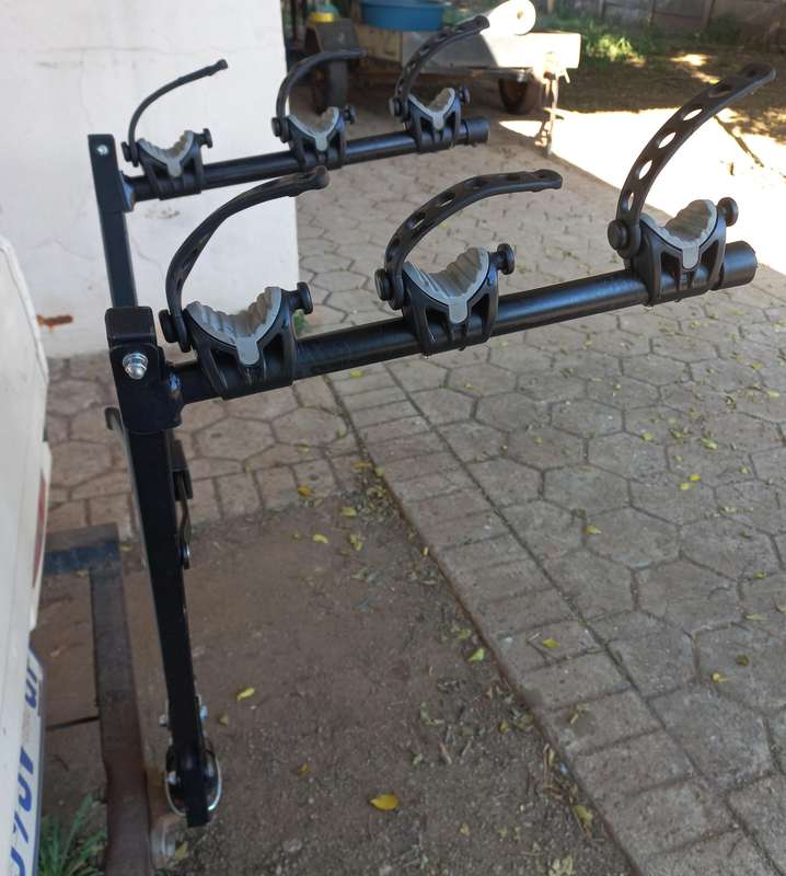 Bicycle carrier - towbar-ball mount 3x bikes - see description & photos