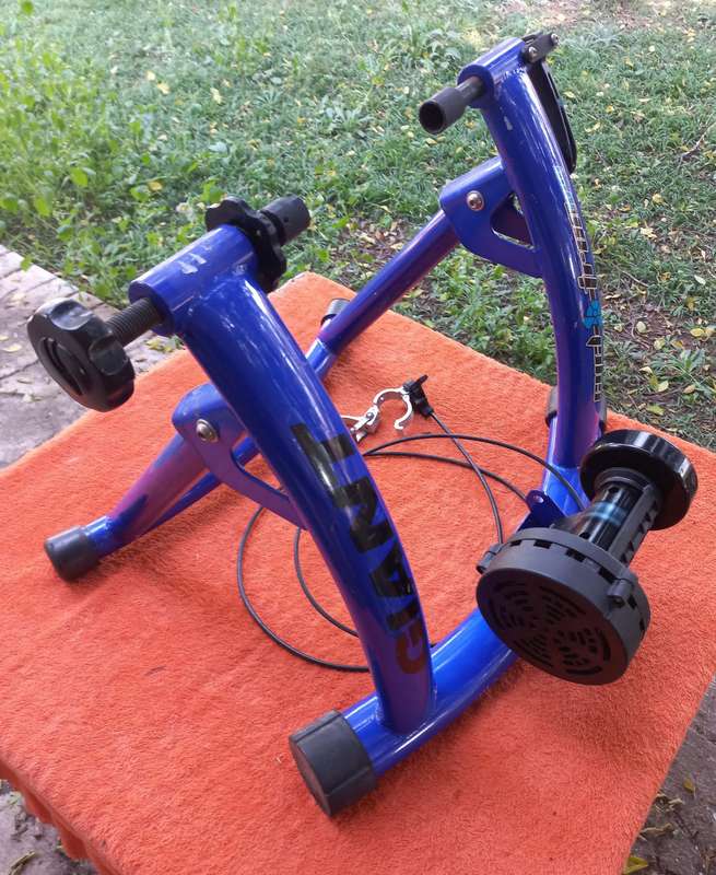 Giant Cyclotron Mag 2 indoor bicycle trainer