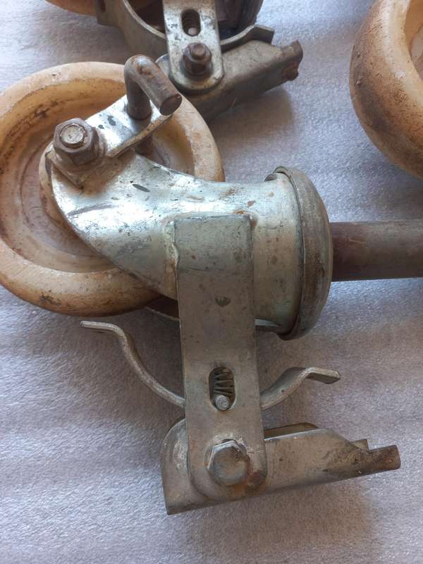 Lot of 4x 150mm Nylon Scaffold Castor Wheel - Swivel with brake
