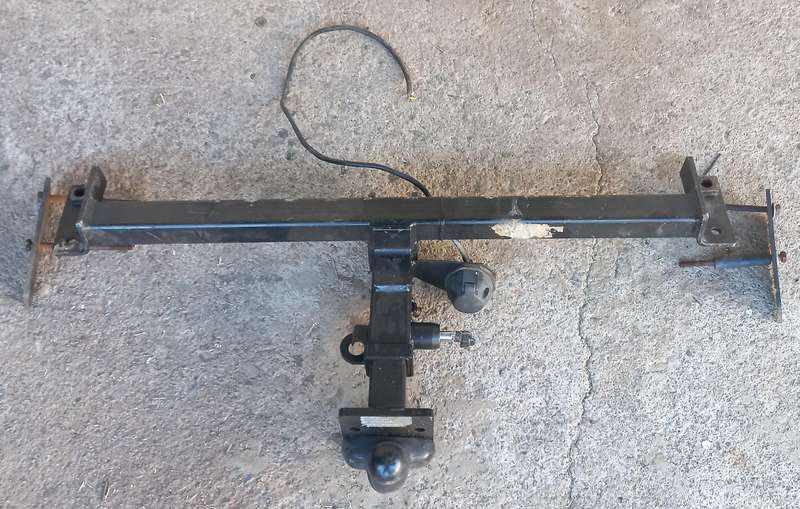 Towbar Hyundai Elantra 2 year 2012 till present