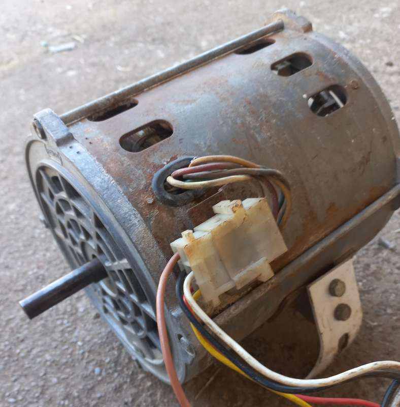 Electric motor 220v - 2 speed, foward & reverse capable - working order - see description & photos