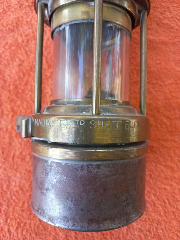 Victor Kent - Wolf Lamp 7RMBS - Miners Lamp G.M.E.F No1 - 1950s - 1970s