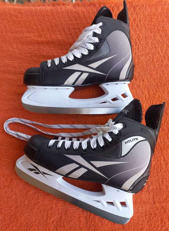 Ice skates - Reebok size 10