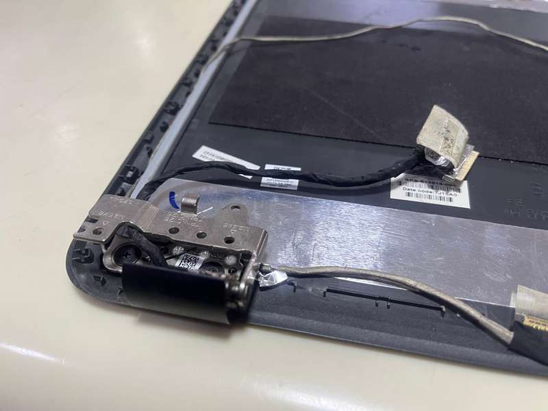 HP 250 G4 Laptop LCD Top Back Cover Lid 814616-001 with hinges and LCD cable