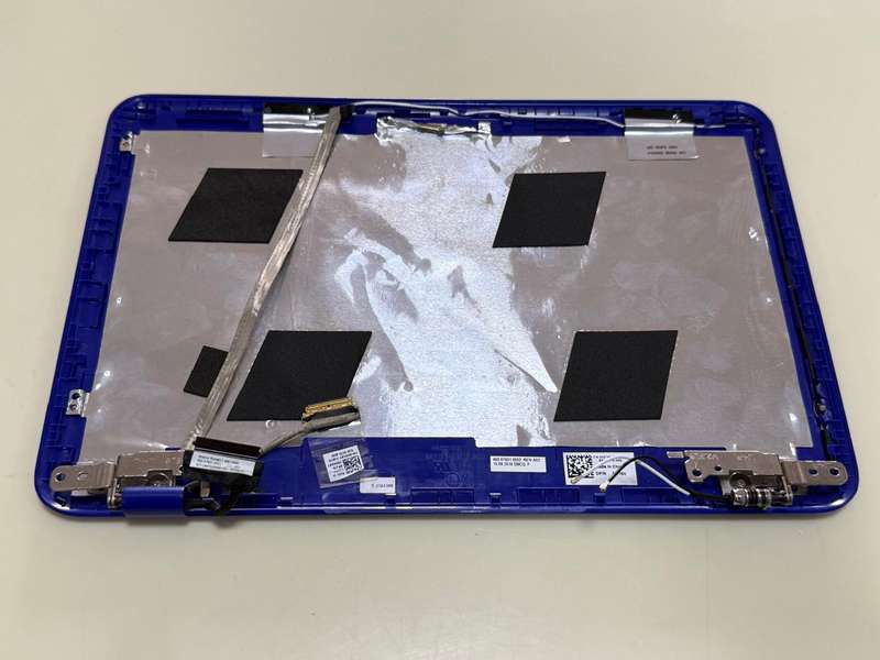 Dell Screen Back Cover, hinges and LCD Cable 460.07601.0002