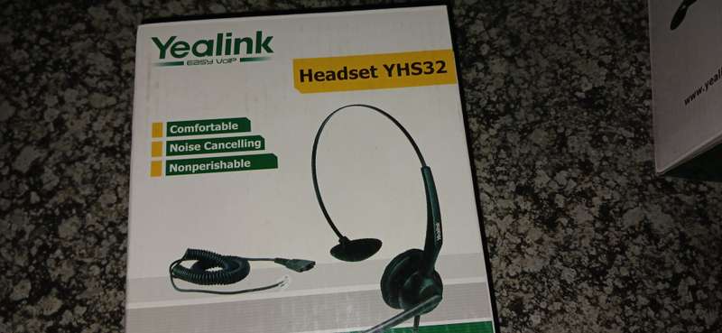 Yaelink IP phones