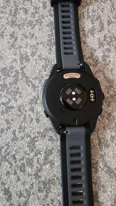 Garmin Forerunner 165 GPS Smartwatch (43mm) Music Edition