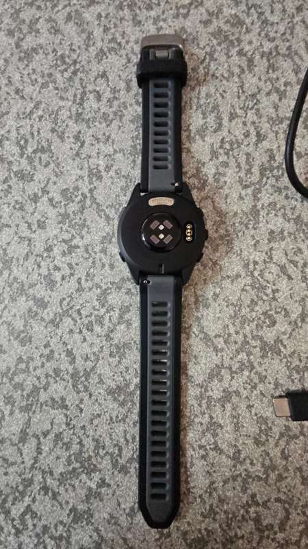 Garmin Forerunner 165 GPS Smartwatch (43mm) Music Edition