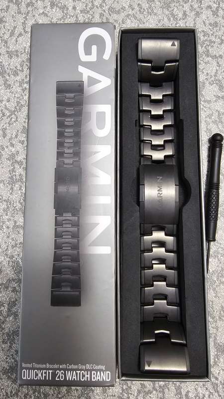 Garmin QuickFit 26 - Vented Titanium Bracelet with Carbon Gray DLC Coating