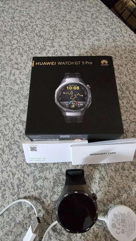 HUAWEI WATCH GT 5 Pro Golf Edition 46mm, Titanium Case / Sapphire Crystal / Ceramic Back - Black GPS