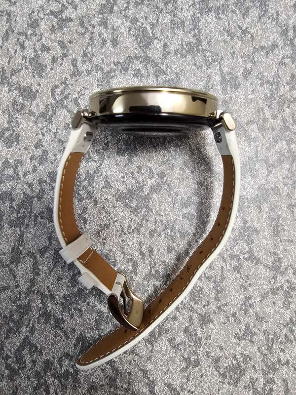 Huawei GT 5 41mm GPS Smartwatch Fitness Tracker White Gold