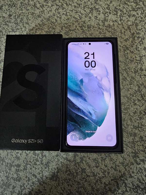 Samsung Galaxy S21+ Plus 5G 8GB / 256GB Phantom Black Dual Sim