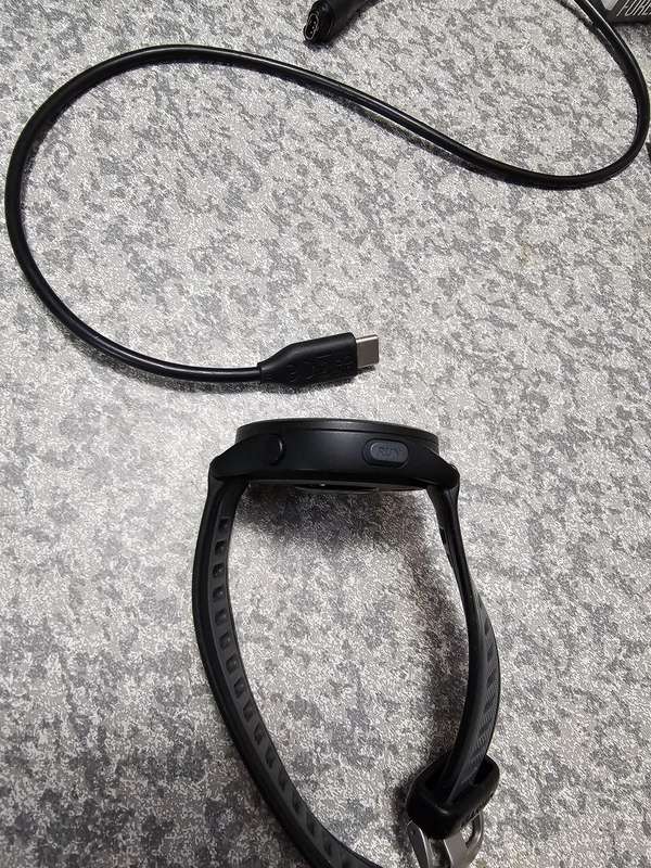 Garmin forerunner 165 GPS 43mm Smart Watch  The watch