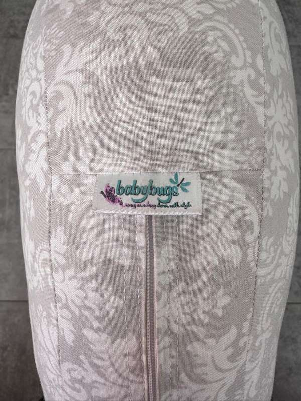 Twin feeding pillow