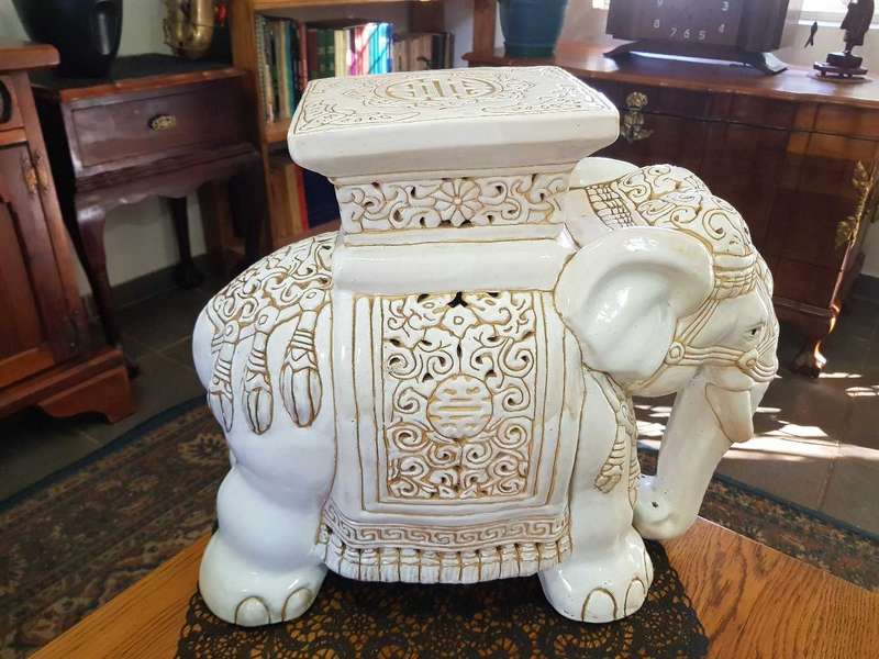 White Mid century Ceramic Elephant Side Table, or Planter.