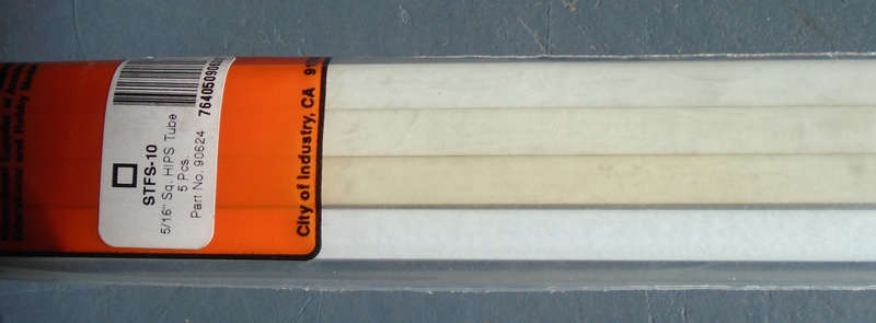 PLASTRUCT - 8 X 5/16" SQUARE TUBING, IN PKT, L - 385mm