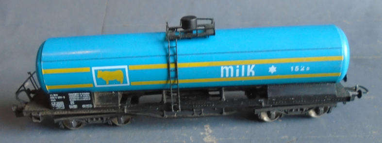 LIMA HO SCALE - MILK TANK WAGON