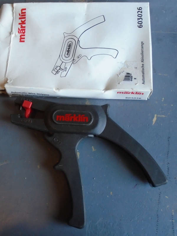 MARKLIN - AUTOMATIC WIRE STRIPPER, BOXED