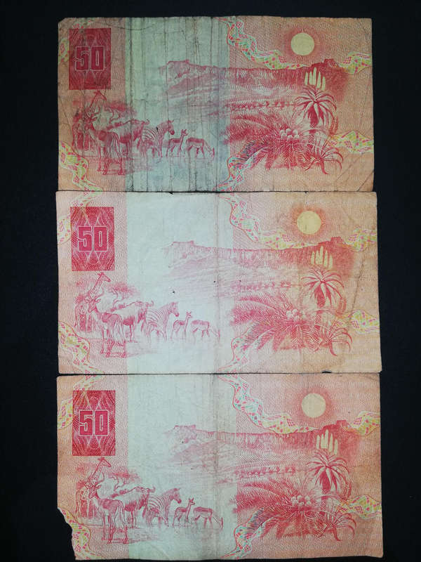 R50 Notes well Circulated