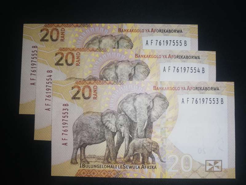 R20 Notes in sequence