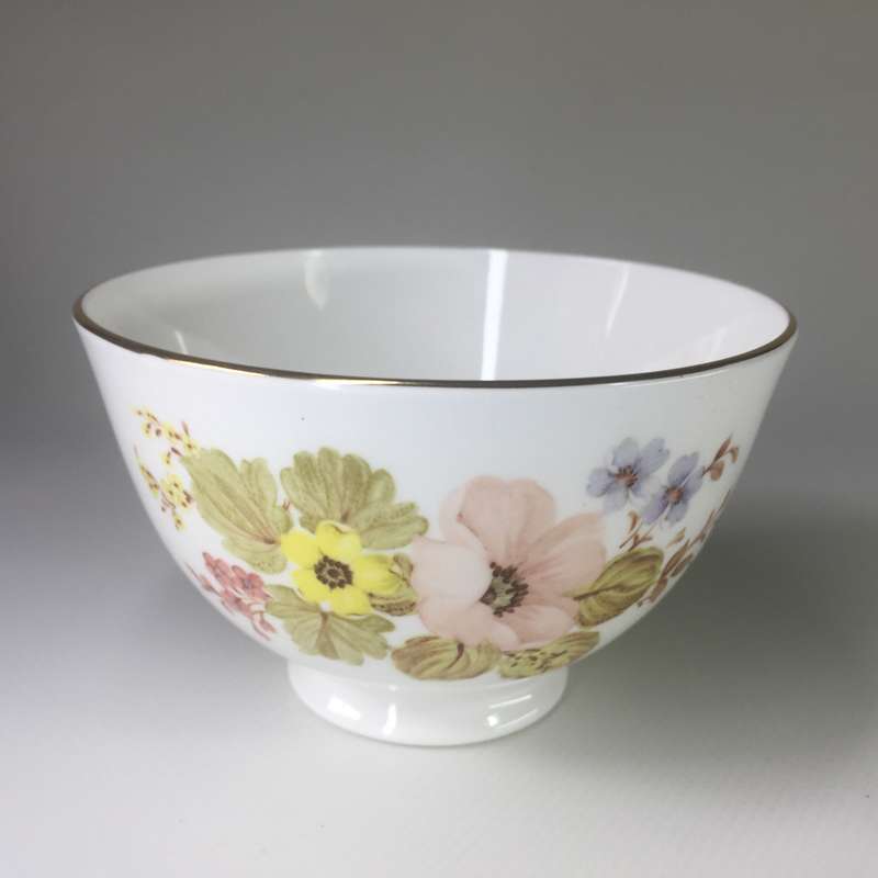 ROYAL  GRAFTON  SUGAR BOWL