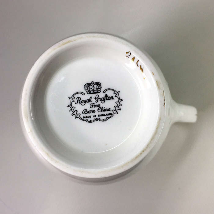 ROYAL  GRAFTON  MILK JUG / CREAMER   pattern No.2164