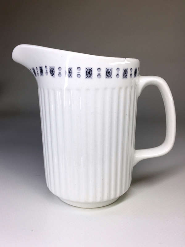 JOHNSON BROS. ' EMBASSY ' IRONSTONE , SUGAR BOWL & CREAMER