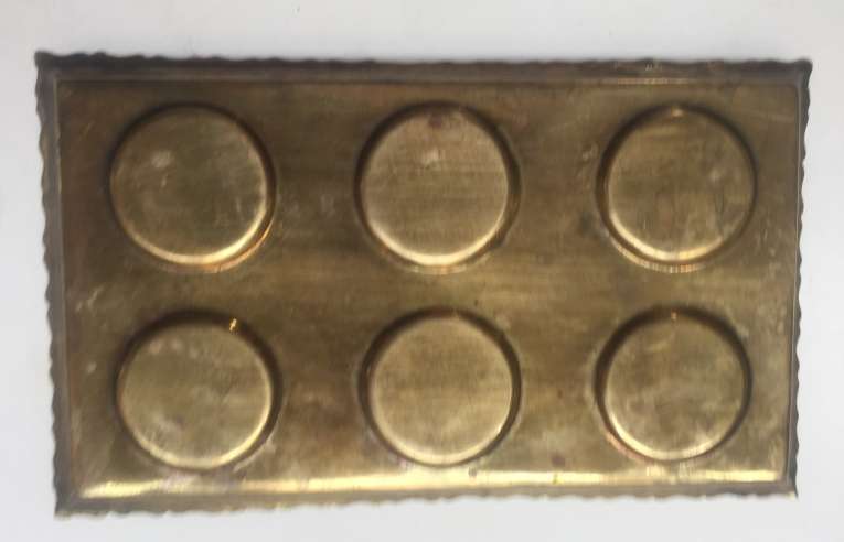 SOLID VINTAGE 1960,s BRASS,  RECTANGULAR , SHERRY / PORT GLASS TRAY