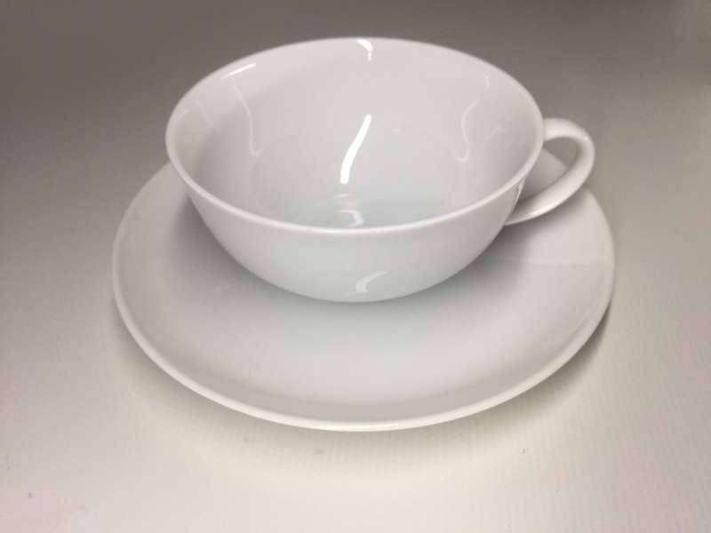 ARZBERG PORZELLAN MANUFACTUR  A VINTAGE 1930.S WHITE TRANSLUCENT PORCELAIN COFFEE DUO