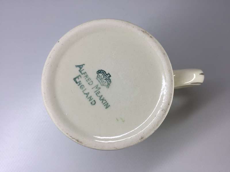ALFRED MEAKIN ENG. Mug Commemorating the Coronation of H M Queen Elizabeth II , June 2nd. 1953