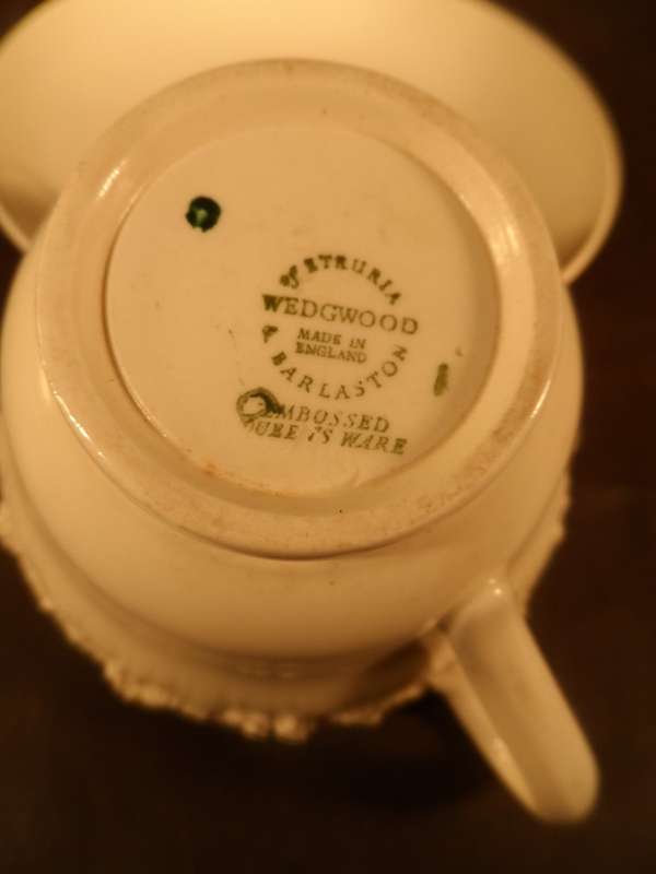 WEDGEWOOD  WHITE WITH RELIEF RIM DESIGN  DUOS X 2