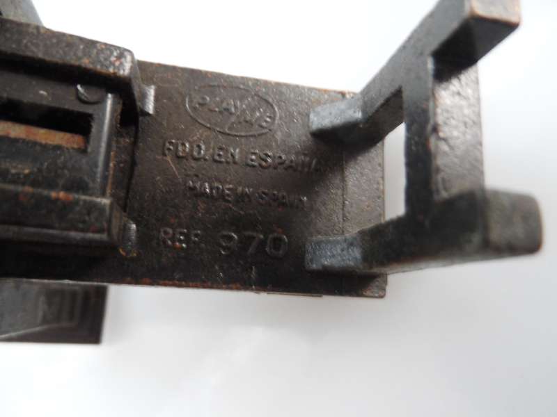 PLAYME VINTAGE COLLECTIBLE PENCIL SHARPENER , DIE CAST BRONZE MODEL ,ANTIQUE FINISH, GUTTENBERG PRIN