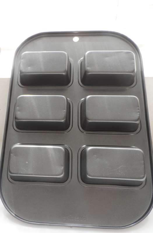 PRESTIGE MINI LOAF PAN , 6 LOAF BAKING PAN