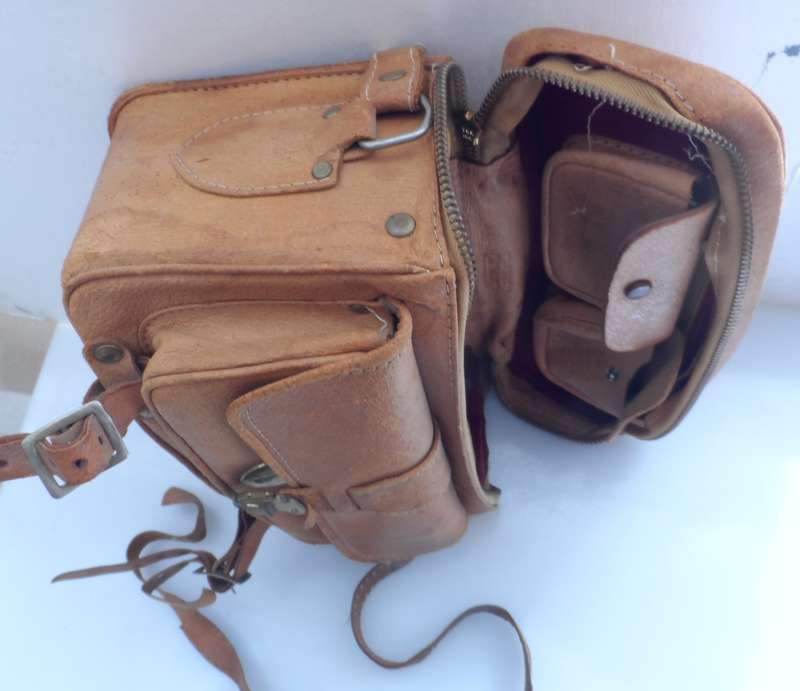 CAMERA SLING STRAP BAG, VINTAGE LEATHER
